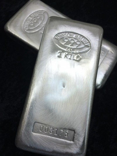 NEW JM Silver Kilo Bars!